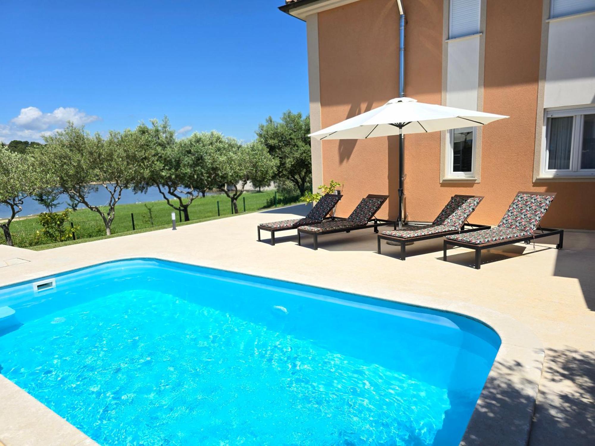 Olive Garden, Apartment With A Private Pool Banjole Exteriör bild
