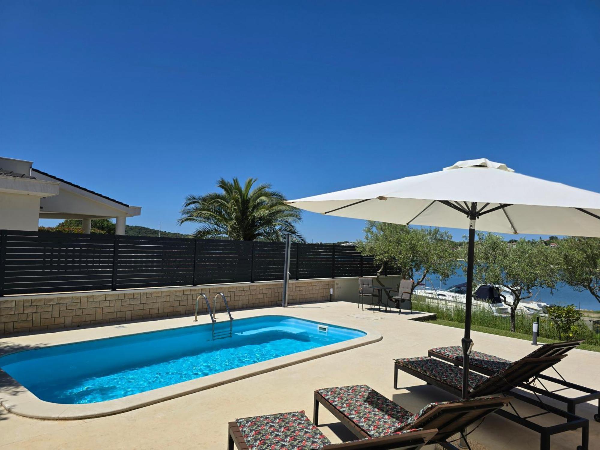 Olive Garden, Apartment With A Private Pool Banjole Exteriör bild
